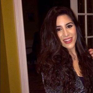 Meet your Posher, Maysa